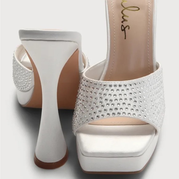 Karelee Silver Satin Rhinestone Platform High Heel Sandals - Picture 4 of 4